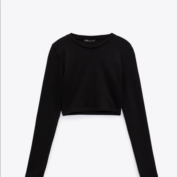 Brand new! No tags because I took them off as I thought this would fit fine - Picture 3 of 4